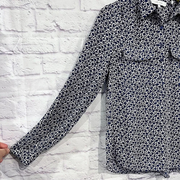 Lark & Ro Floral‎ Print Blue Pink Long Sleeve Blouse Size 4 Career Casual Shirt - Picture 3 of 11